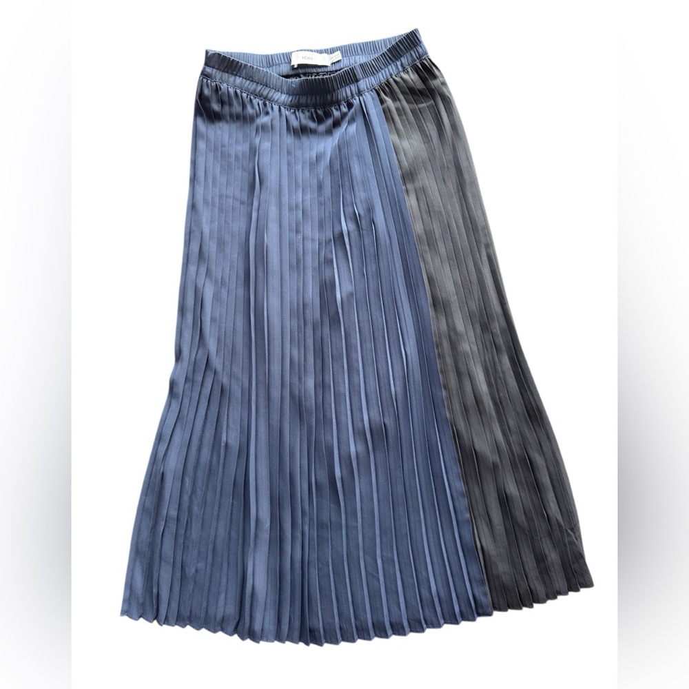 Ichi Elegant Blue and Black Pleated Skirt, size 34( fit s)